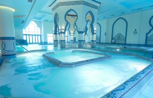 Experience ultimate relaxation at the Cascades Spa in Somabay. Enjoy luxurious thermal pools, an oriental atmosphere, and a haven of peace and wellness.